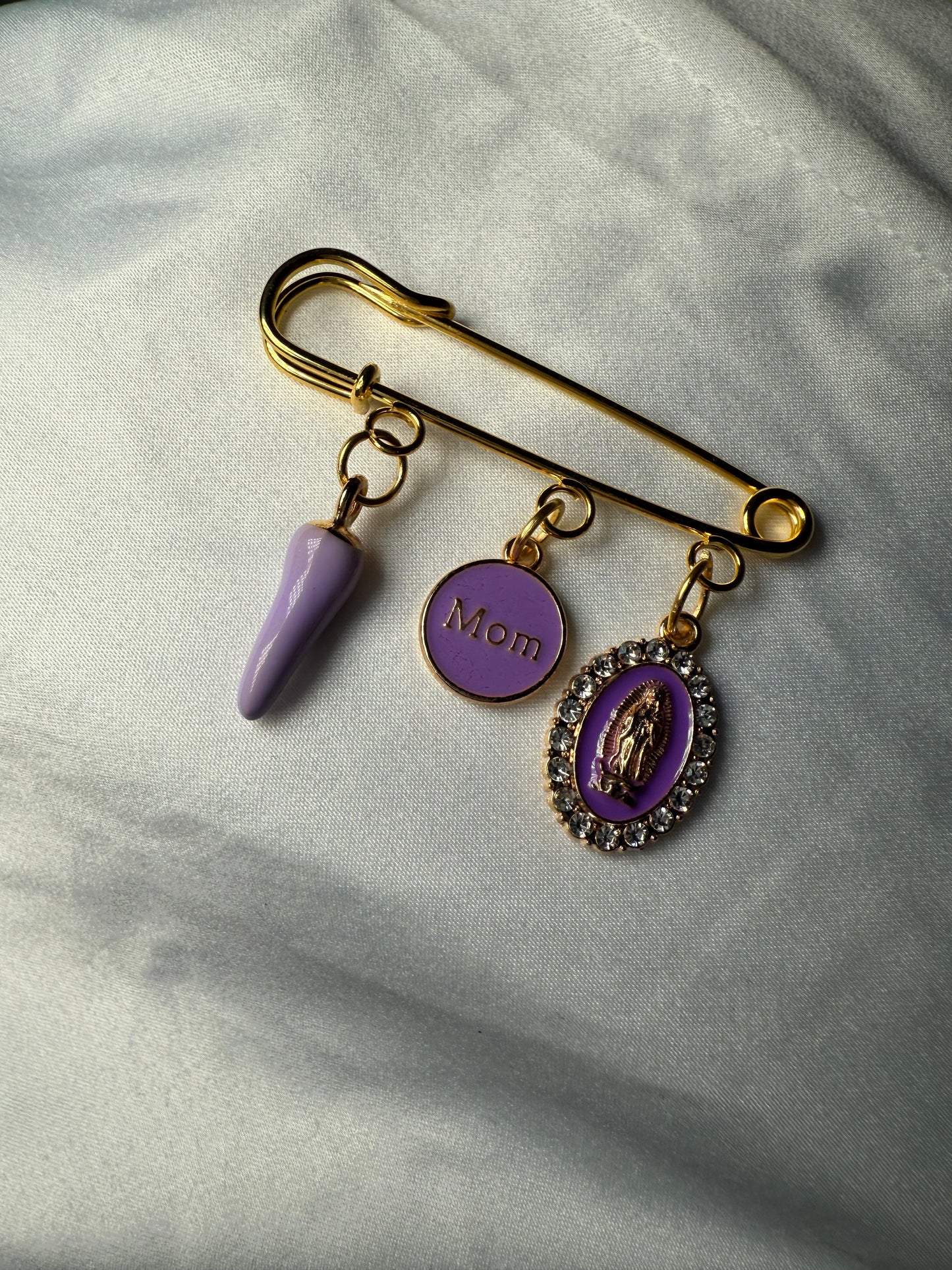 Purple mom pin