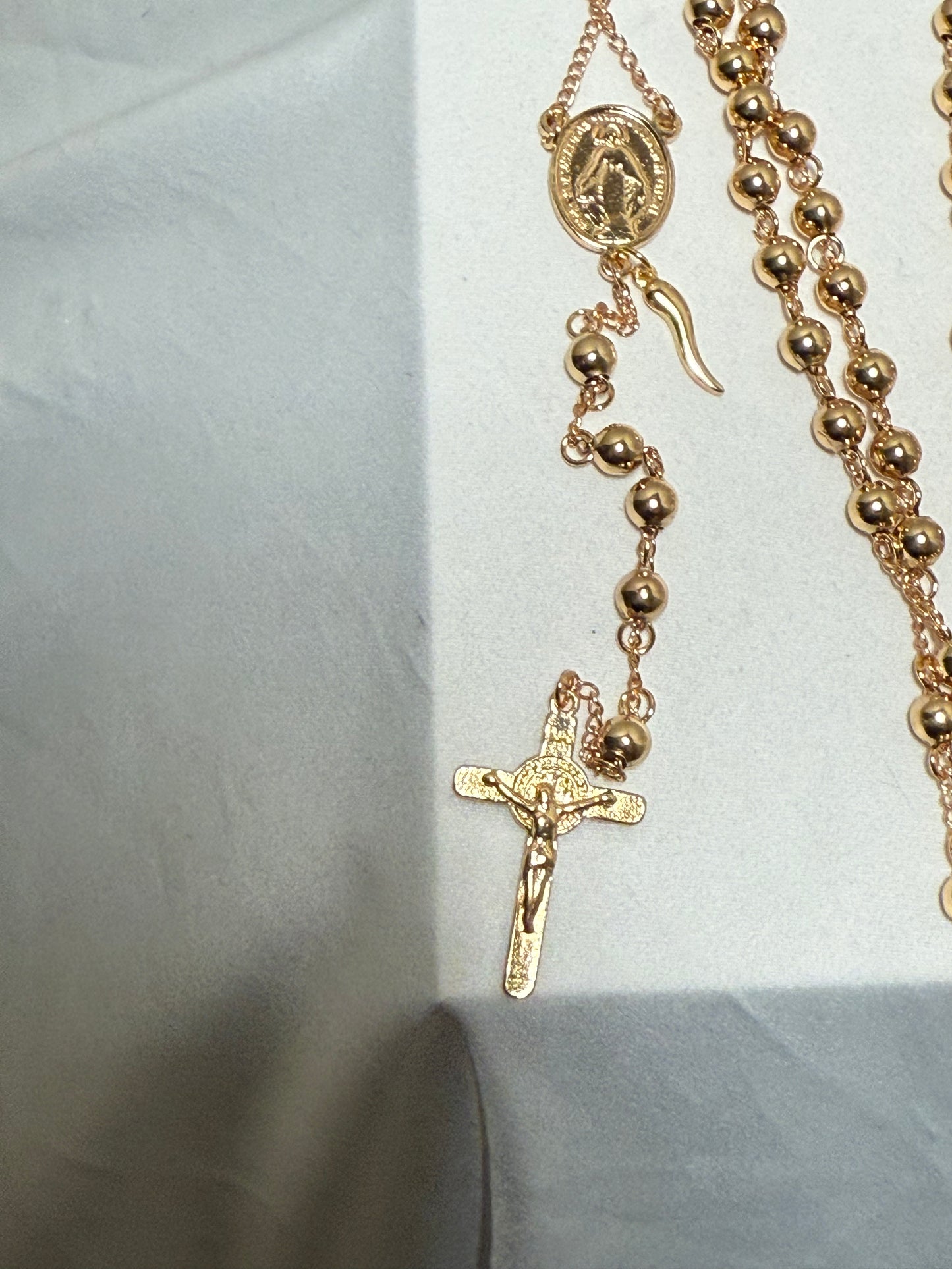 Gold rosary with Italian horn