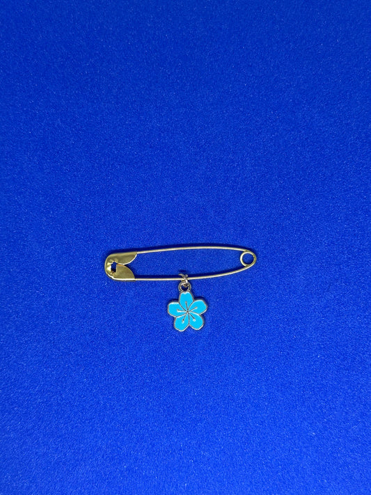 Blue flower pin