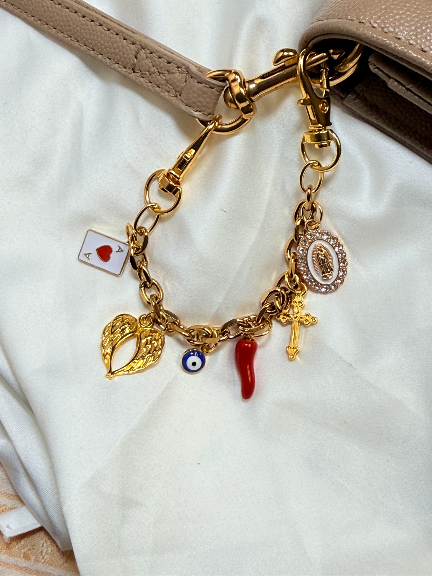 6 charm bag chain